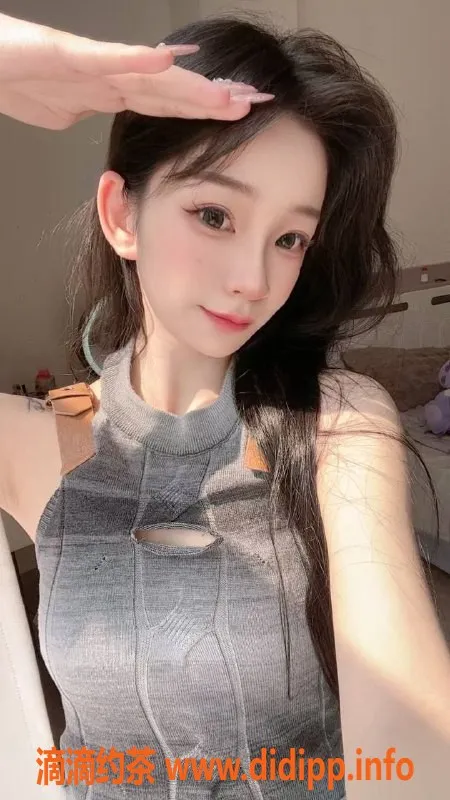 常州楼凤资源信息,常州玲玲，21岁168cm，胸围C，8起服务