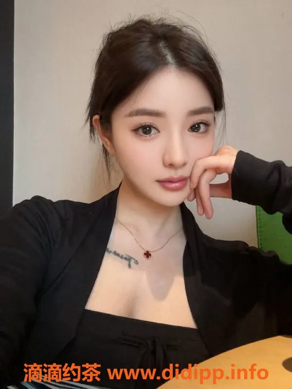 台州楼凤-台州夏思吟，23岁165cm，600元靠谱品茶