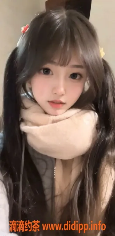 深圳上门服务-福田嫩妹小鹿，1500P上门服务，长腿制服诱惑！