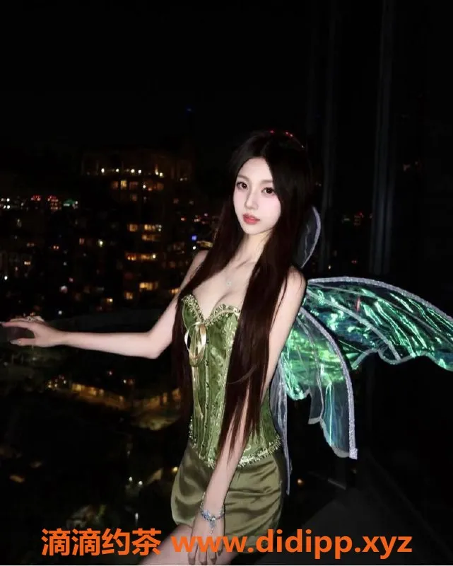 无锡楼凤-梁溪顶级御姐，雪白清纯，包夜服务