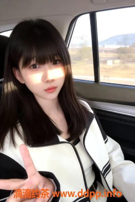 深圳楼凤-南山嫩妹琪琪，700元享鸳鸯浴服务