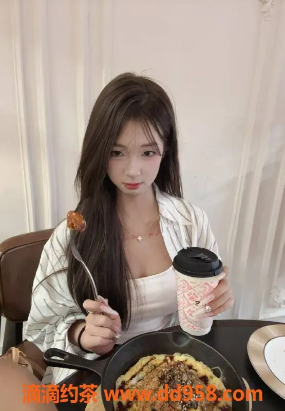 深圳楼凤-龙华晶晶，热情鸳鸯浴服务，1000起