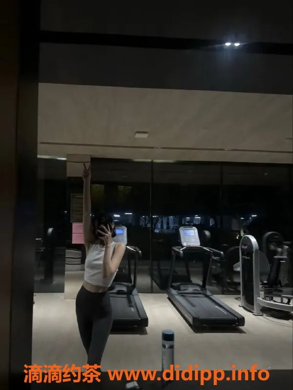 南京楼凤-南京江宁区晚晚，私聊预约只需600-700元