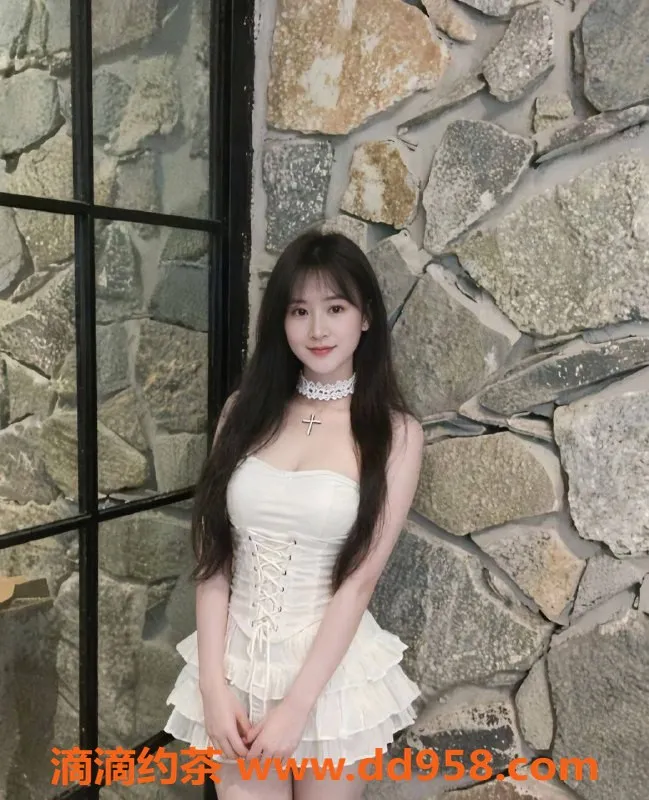 深圳楼凤-宝安安玥，性感嫩妹，1200pp情趣服务等你来体验！