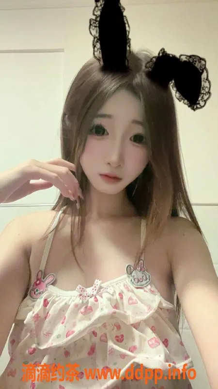 广州楼凤-天河区嫩妹，167高C罩杯，水费优惠服务多