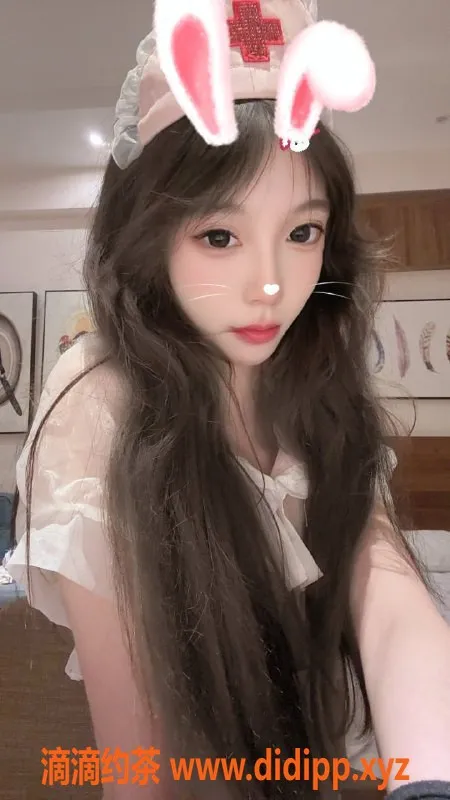 广州楼凤资源信息,天河嫩妹小豆包，700水费体验长腿魅力