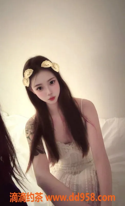 深圳楼凤-深圳宝安嫩妹鹿鹿，1000起价，舌吻服务