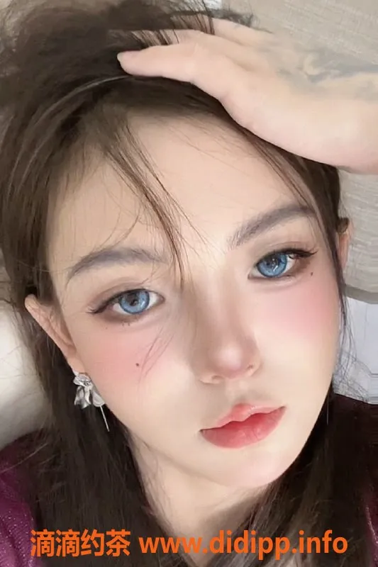 广州楼凤-天河懒懒嫩妹1000p，享受极致服务