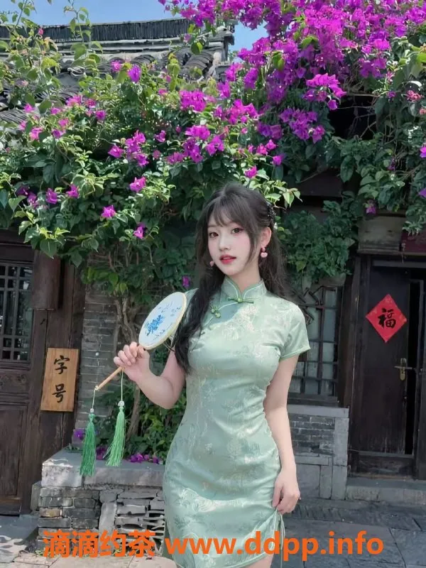 成都楼凤资源信息,武侯大道嫩妹微微，700元起服务体验