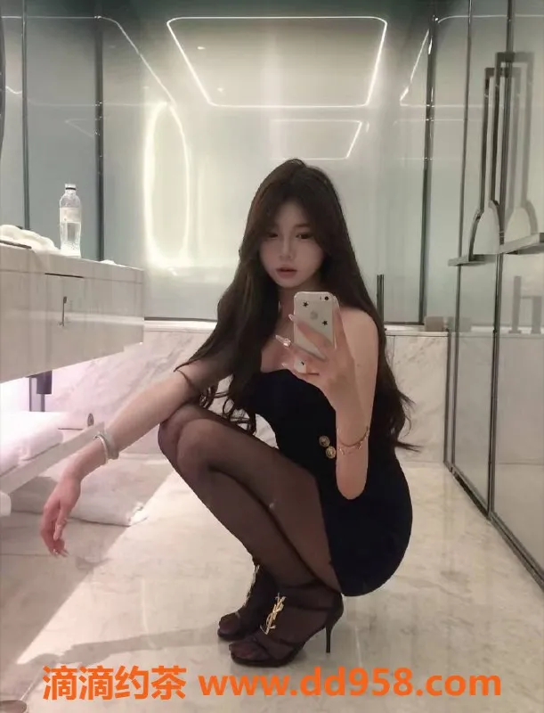 赣州楼凤-赣州果粒，163身高47体重，青春靓丽