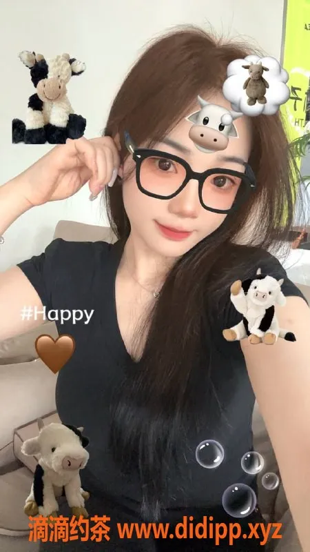 深圳楼凤资源信息,龙华优质伴游UU，千元性价比，尽享舌吻服务