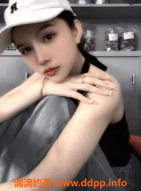 深圳楼凤-福田文静御姐，600元体验亲密服务