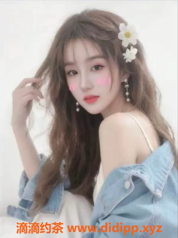 广州楼凤-海珠快餐张琪，166cm 48kg 36D，服务超值！