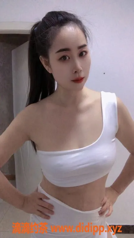 杭州楼凤-亲民萧山艺名小希，身高165，年龄22，服务多样