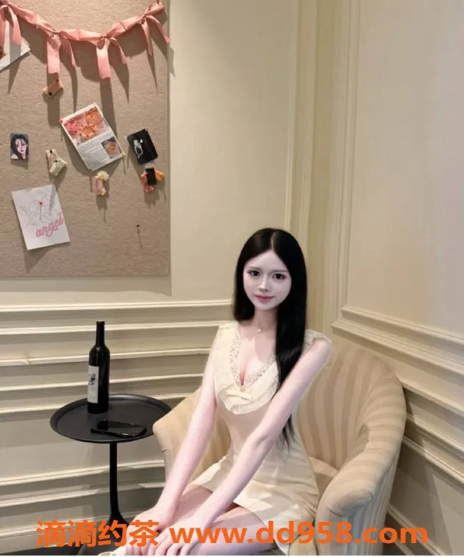 广州楼凤-南海嫩妹小爱，800元服务超赞！