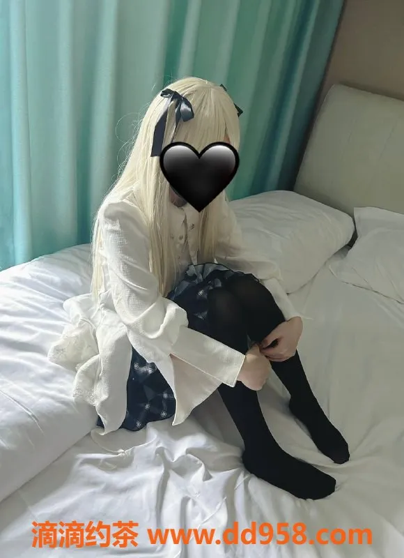 广州楼凤-金沙洲猫猫：粉嫩嫩妹，服务超赞只需1000