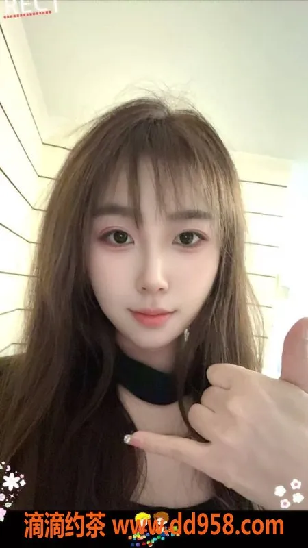 福州楼凤资源信息,湖里区菲菲，25岁，165cm，49kg，全套服务600p