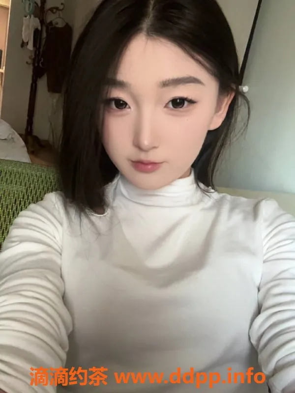 深圳楼凤-深圳龙华岁岁酱，800元的嫩妹体验