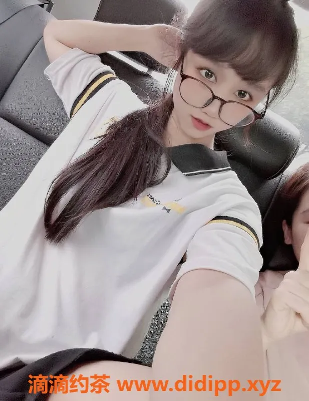 北京楼凤-朝阳三里屯小不点，19岁玲珑小女友