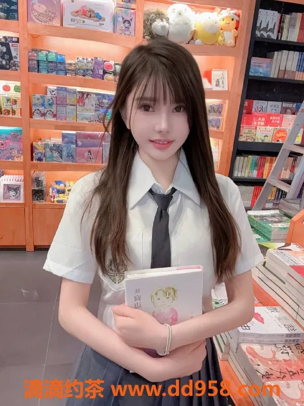 中山楼凤-东区姜小鱼，25岁34D，服务热情价优