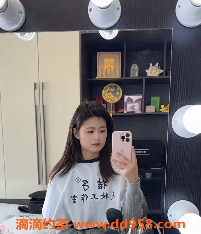 太原楼凤资源信息,山西临汾02年美女，身高165，体重99，服务热情