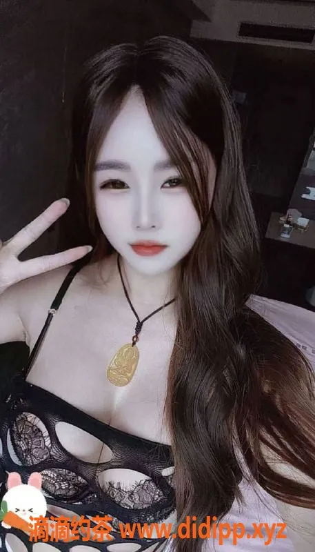 广州楼凤资源信息,广州天河小美，26岁F胸美女服务