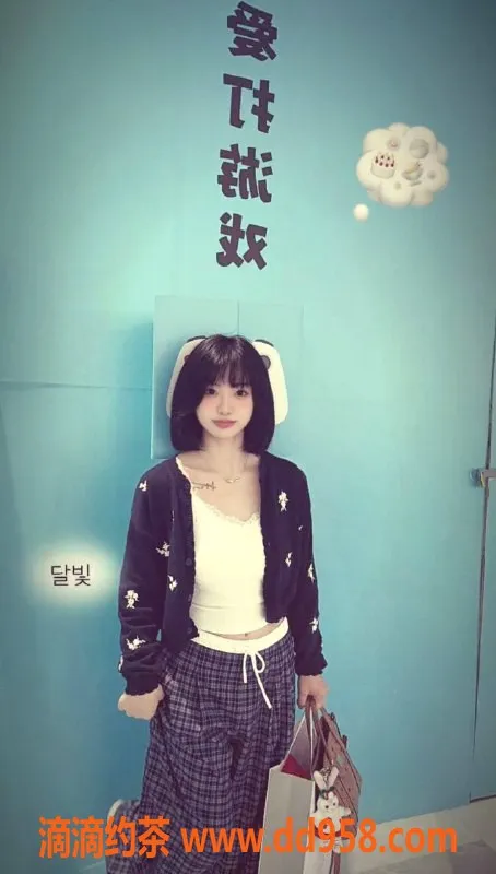 北京楼凤资源信息,北京天通苑温柔女友，21岁婉清等你来约