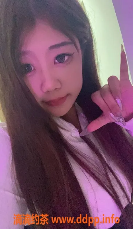 深圳楼凤-宝安小娜，600元起，诱人服务等你体验！