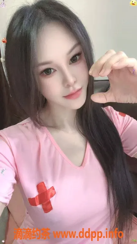 广州楼凤-白云少妇小猪，500元私密服务等你来体验