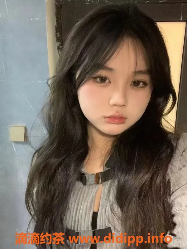 中山楼凤-江门江海4位美眉，300快餐，400洗吹做