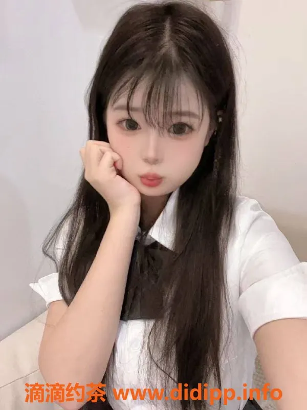 广州楼凤-天河艾宝儿，课费600，服务优质