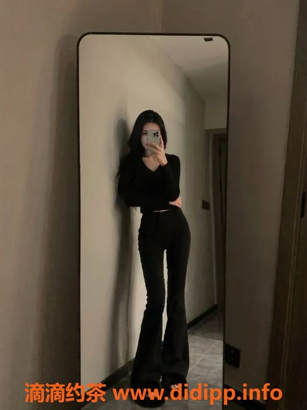 温州楼凤-温州铃铛 162cm B+罩杯 48kg嫩妹服务