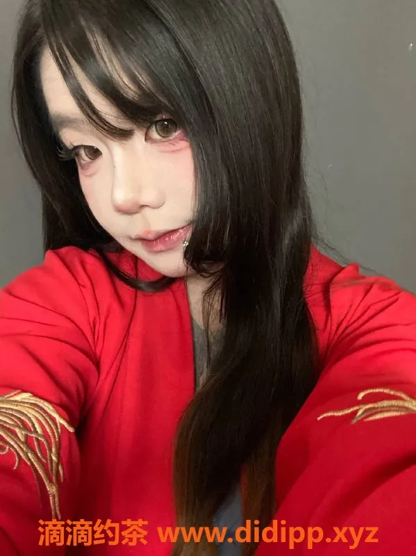 深圳楼凤-深圳宝安小芸，600p嫩妹深喉服务