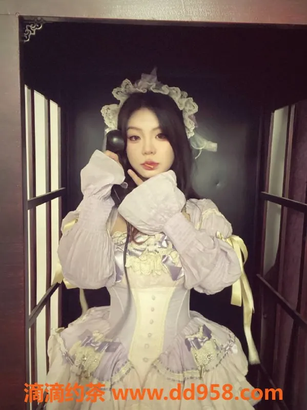 深圳楼凤-深圳宝安小芸，600p嫩妹深喉服务