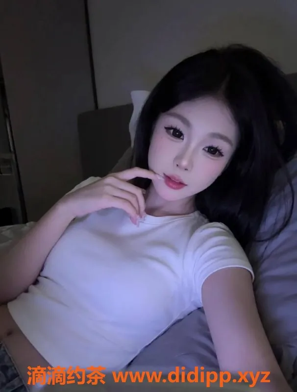 深圳楼凤-南山嫩妹伊一，700p双向服务，尽享鸳鸯浴