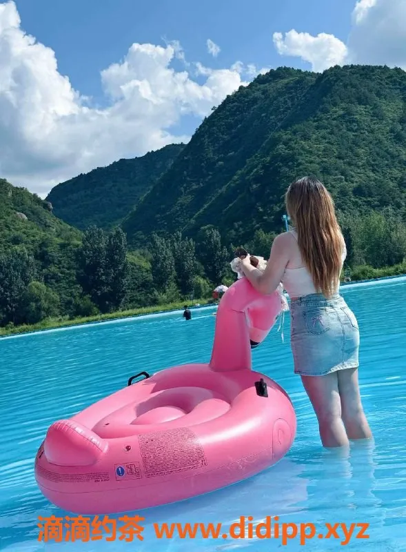 北京上门服务-通州北关晨晨，25岁163cm上门服务