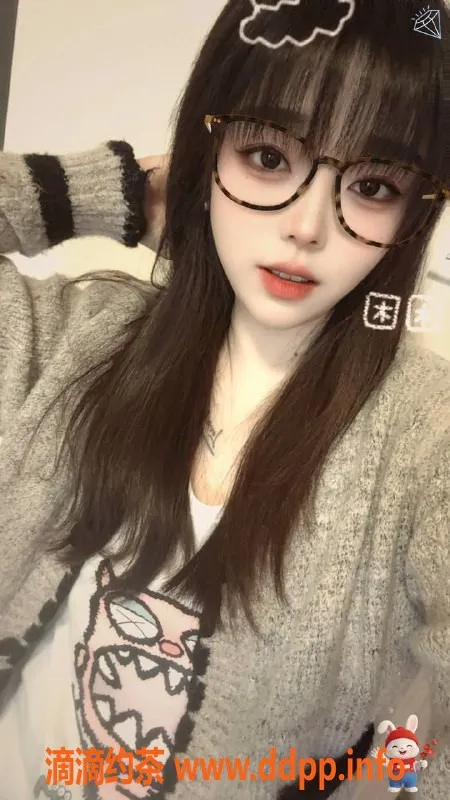 台州楼凤-台州夏夏，24岁160cm，身材棒，600元品茶