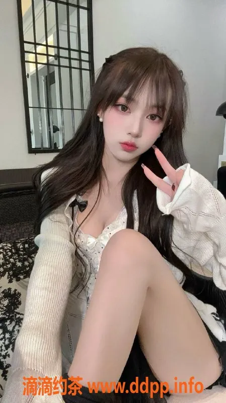 广州楼凤-顺德区大良甜美嫩妹，162 C罩杯，服务全面