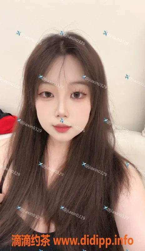 广州楼凤-天河李佳欣，课费600，优质服务等你来体验