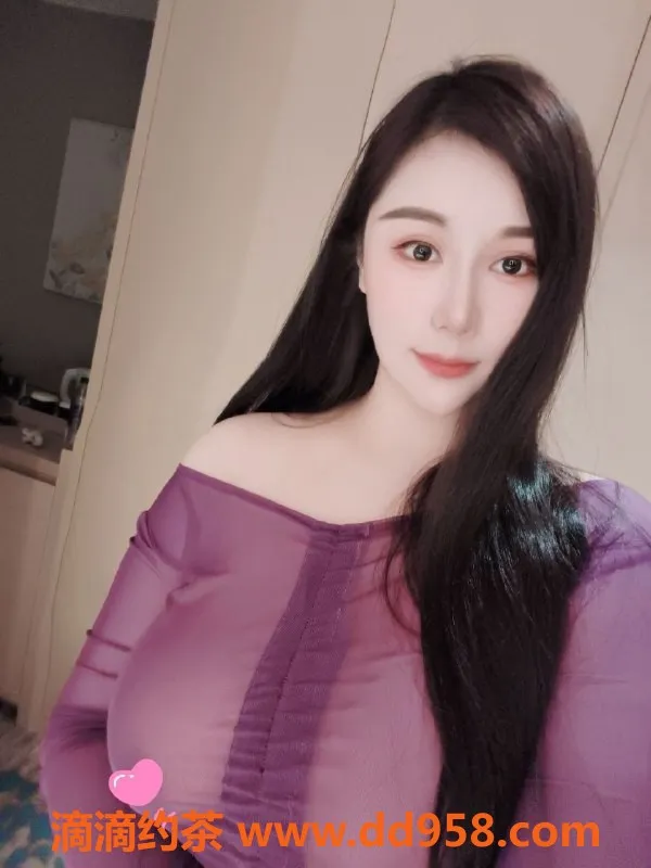 中山楼凤-东区G奶大白兔私密服务，价格合理！