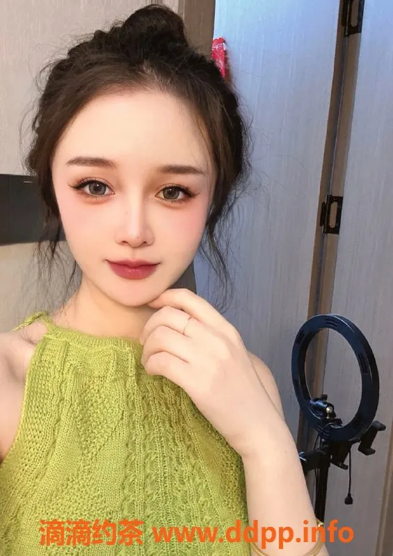 杭州楼凤-萧山漂亮妹子，私密服务略贵