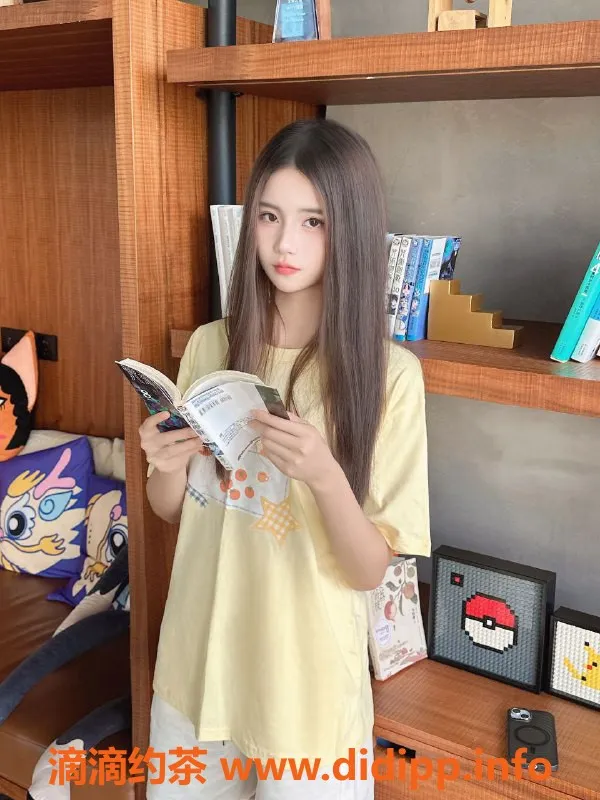 深圳楼凤-宝安嫩妹花花，调情女友感服务，1000起