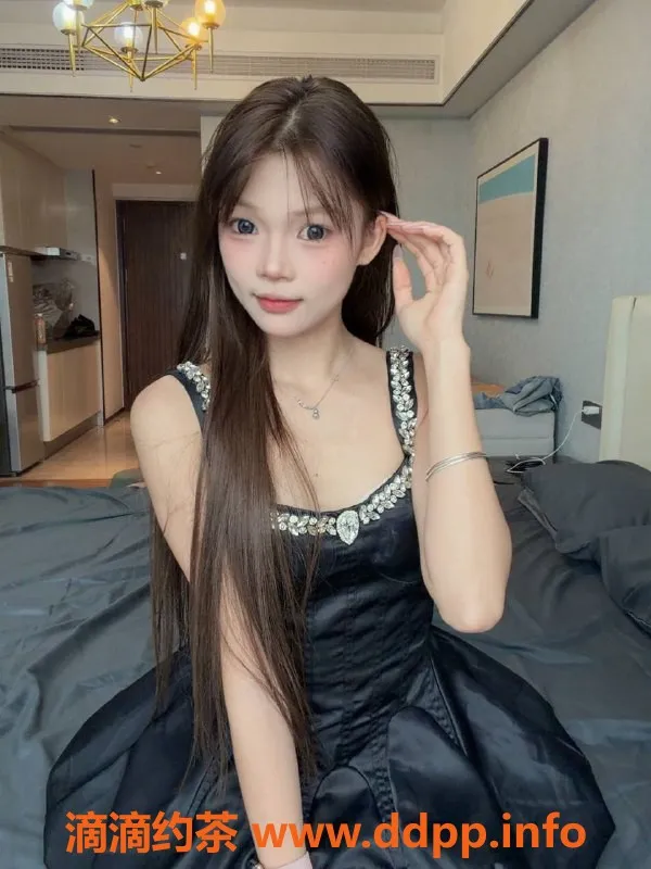 深圳楼凤-深圳龙岗嫩妹土豆，1000p起，贴心服务等你来体验！