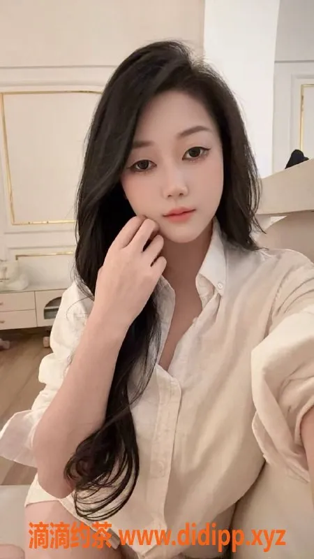 深圳楼凤-深圳龙华夏夏，800元舌吻御姐等你来体验