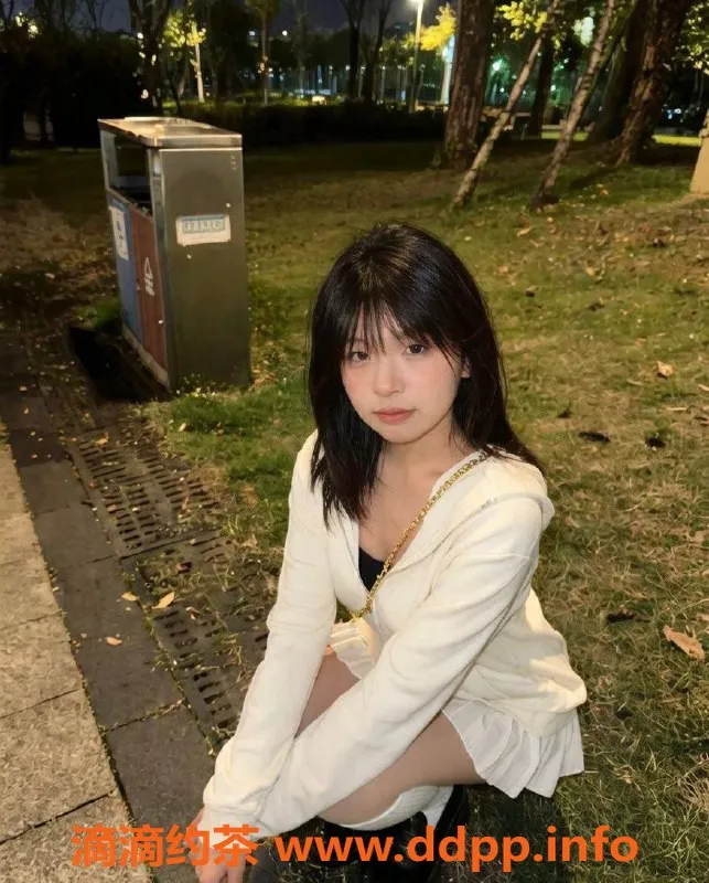 深圳楼凤-深圳龙华嫩妹菲菲，700元起，热情服务等你体验！