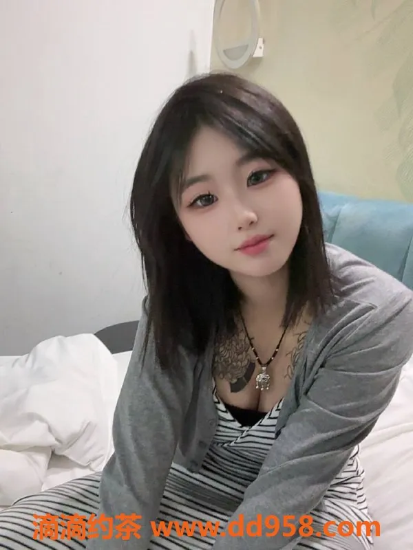 广州楼凤-金沙洲嫩妹怡宝，大胸服务仅需700p