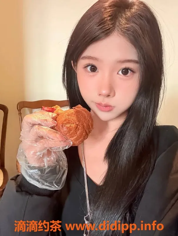 广州楼凤-天河嫩妹刘欣欣，大长腿魅力无限