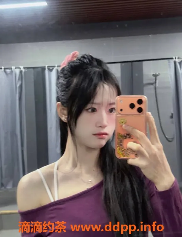 广州楼凤-现货良家包养 2000-5000元/日，私聊约人