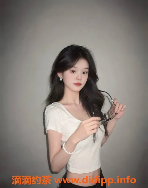 惠州楼凤-惠阳淡水小土豆，19岁，155身高，85体重，550p