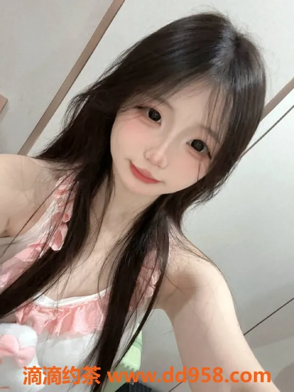 广州楼凤-番禺嫩妹朵朵，水费700起，舌吻69服务待你体验